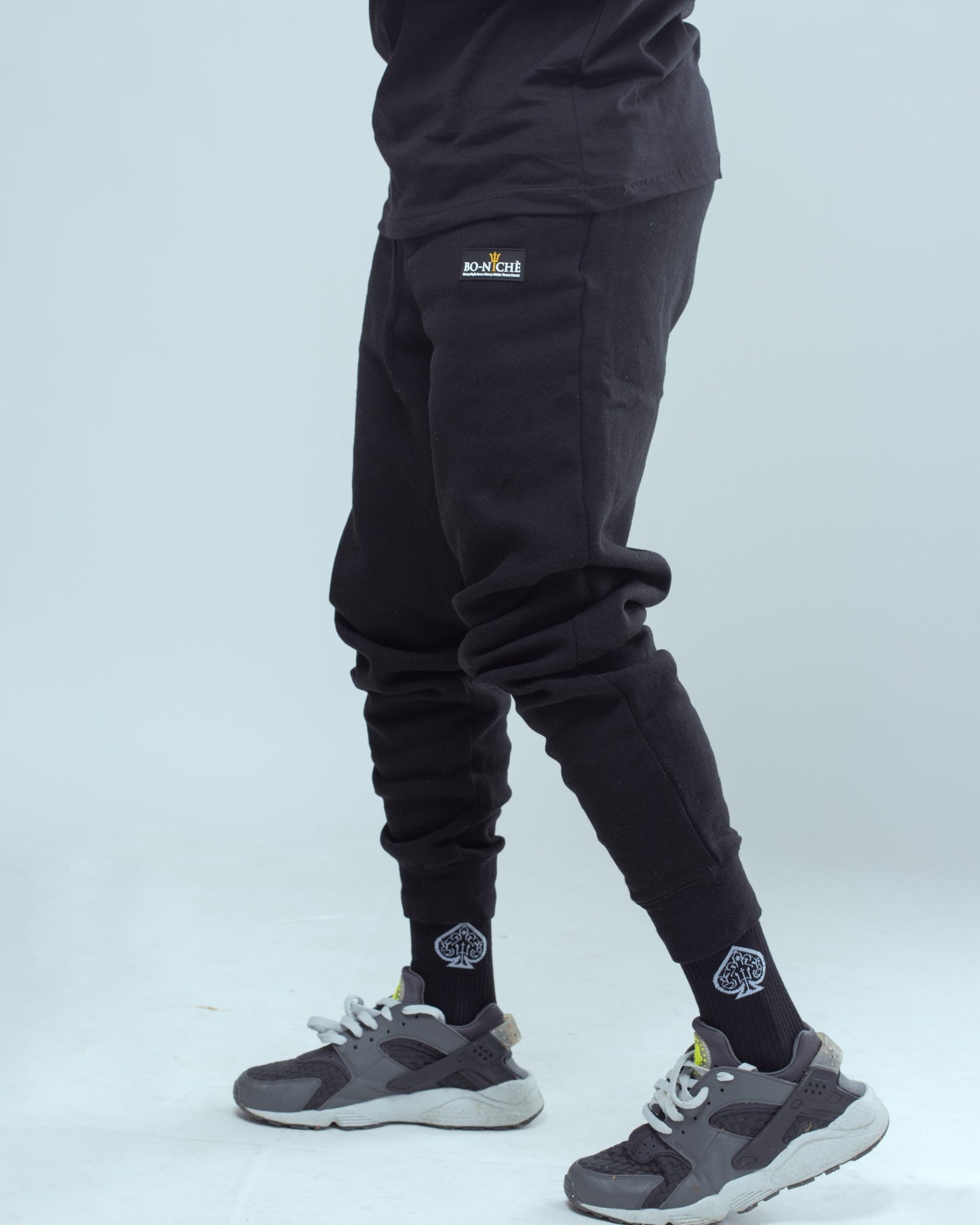 BO-NICHE “Royal Spade” SOCKS